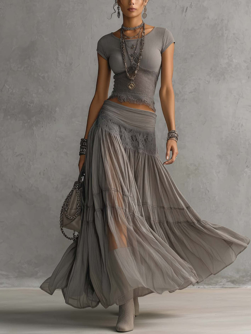 Alba - Conjunto completo con top gris de paneles de encaje y falda larga plisada