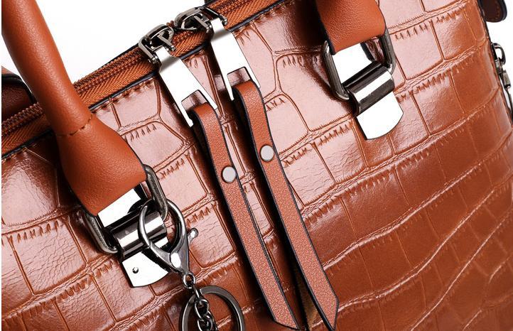 Palmer - Set de bolso de 4 piezas con patrón de cocodrilo