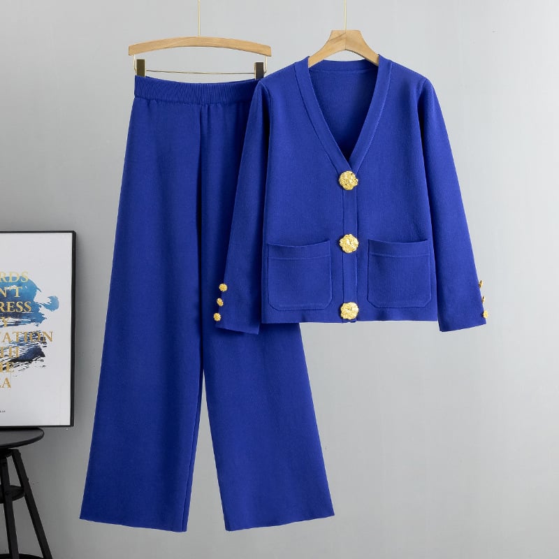 AZARIA – TRAJE DE PANTALONES DE SUÉTER DE LANA CON BOTONES METÁLICOS