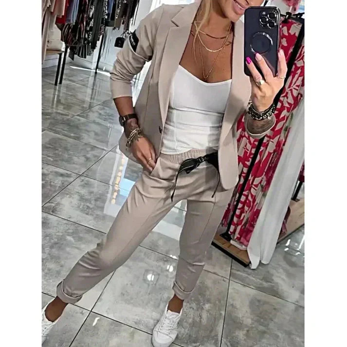 Ariane | Conjunto de Blazer y Pantalones Elegantes