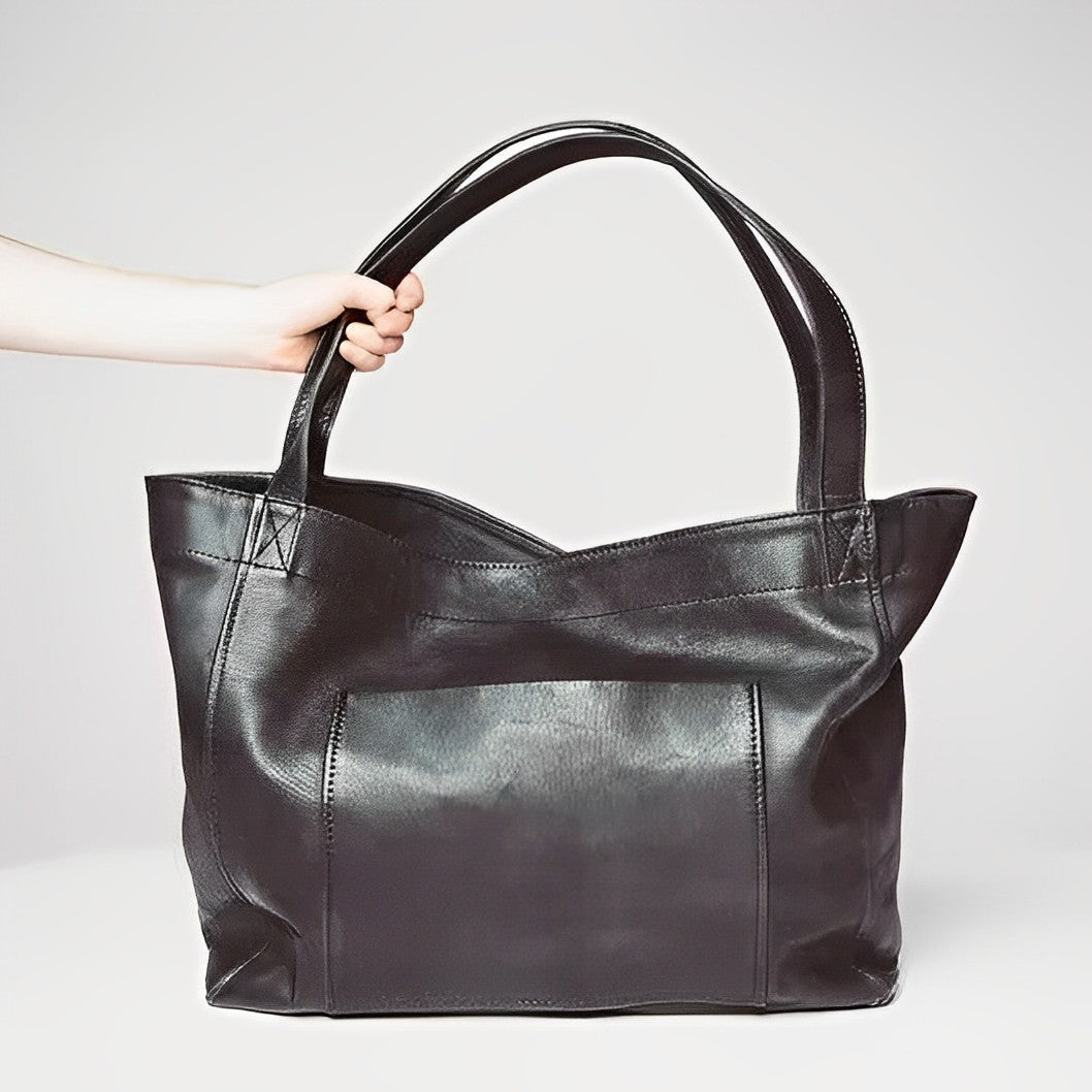 Brynfrid | Bolso Clásico con Amplio Espacio