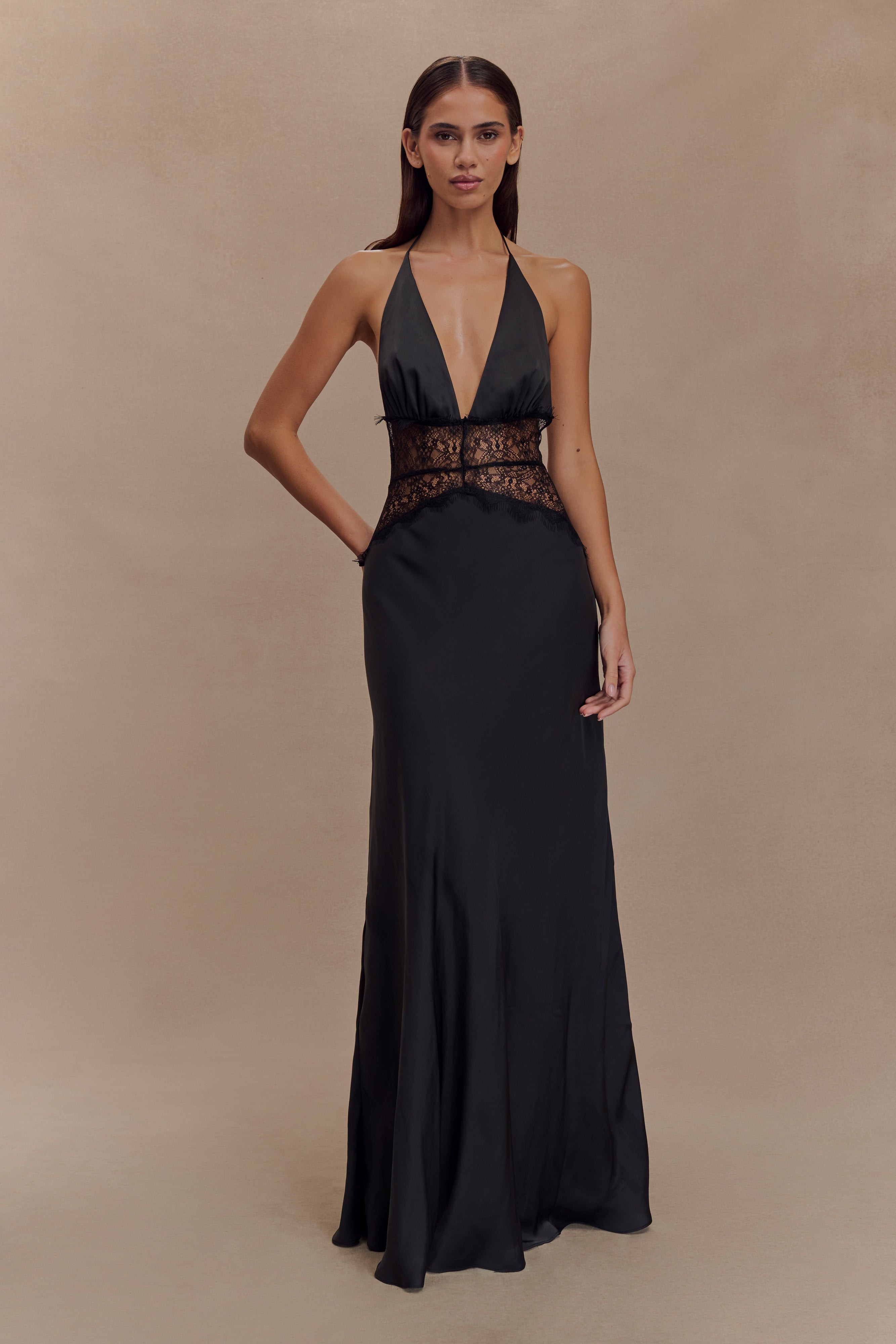 Vestido Adrianna Maxi