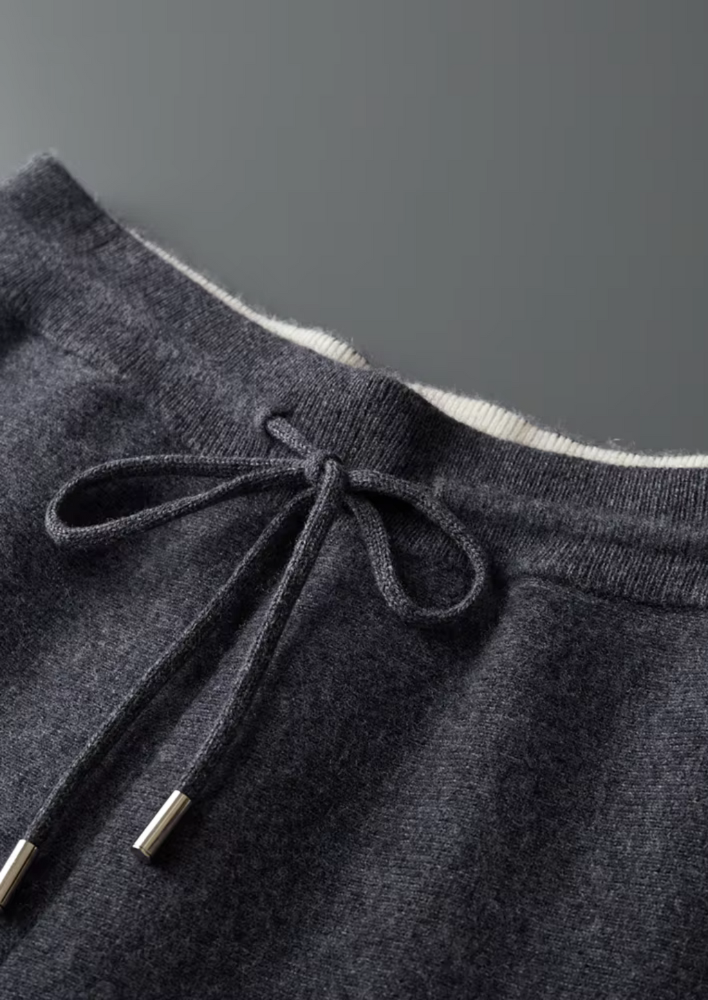 PURE EXTRA-FINE MERINO WOOL DARK GRAY DAMIEN SET
