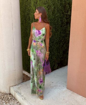 Anisten - Vestido Maxi Elegante con Estampado Halo-Dye y Bufanda Removible