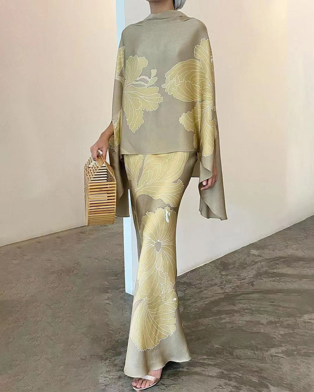 ALTHEA – TRAJE SUELTO IMPRESO Y ESTILOSO