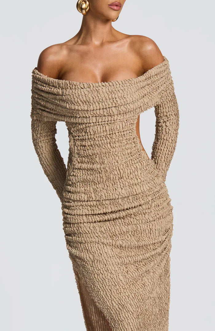 Adelphia Elegante Vestido Midi
