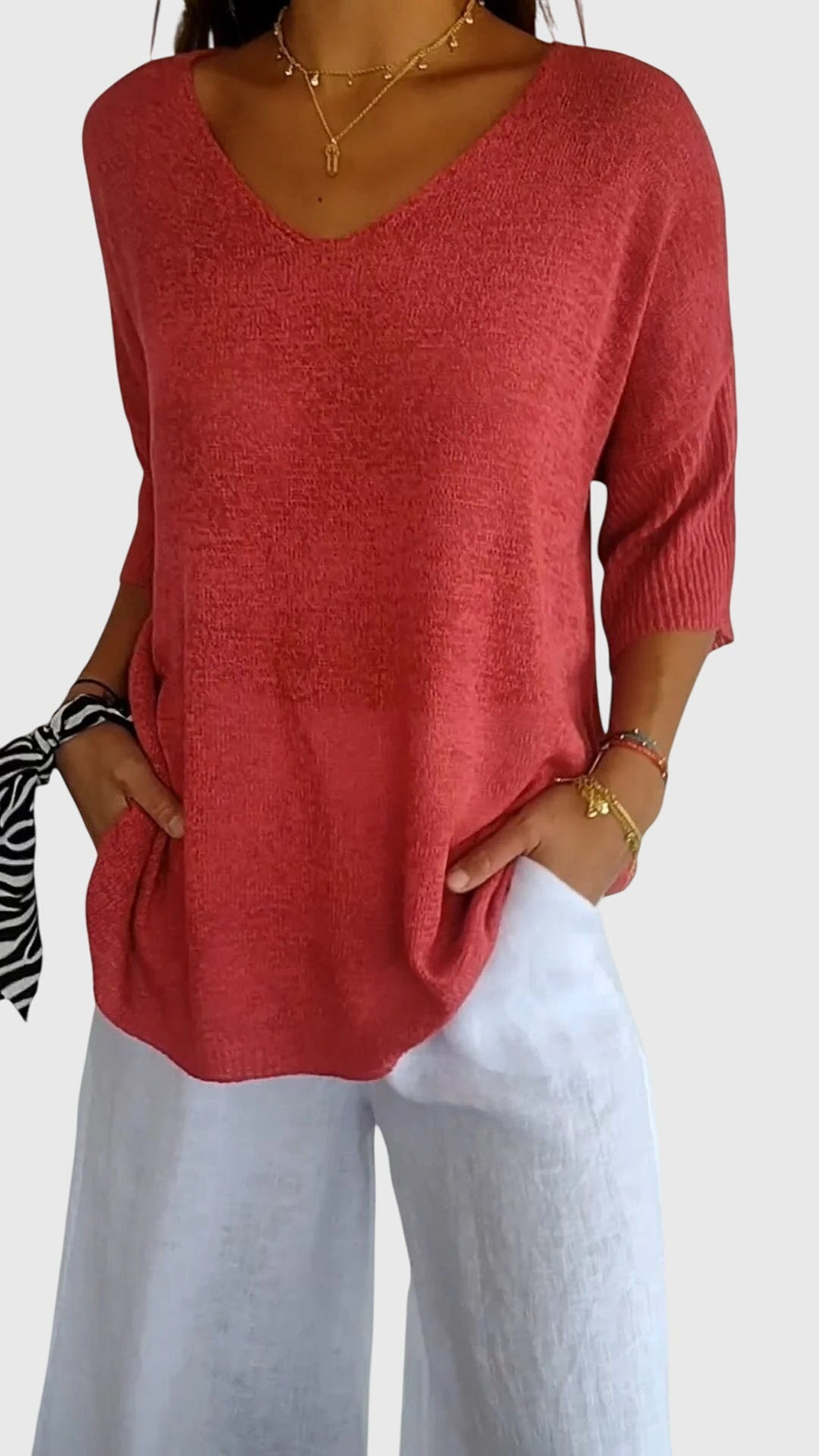 Cassandra™ | Elegante Top en V