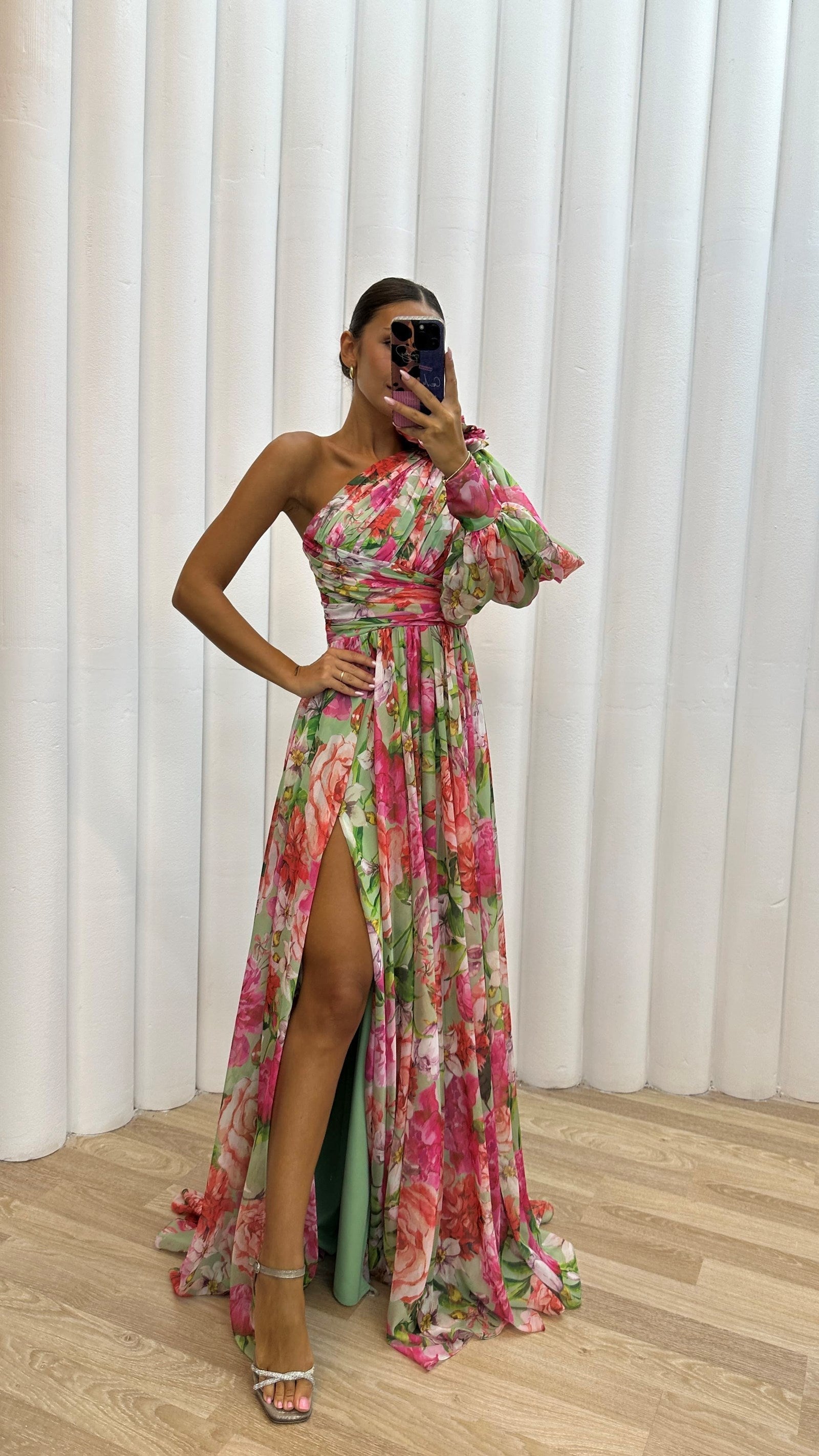 Isabella | Impresionante Vestido Fluido