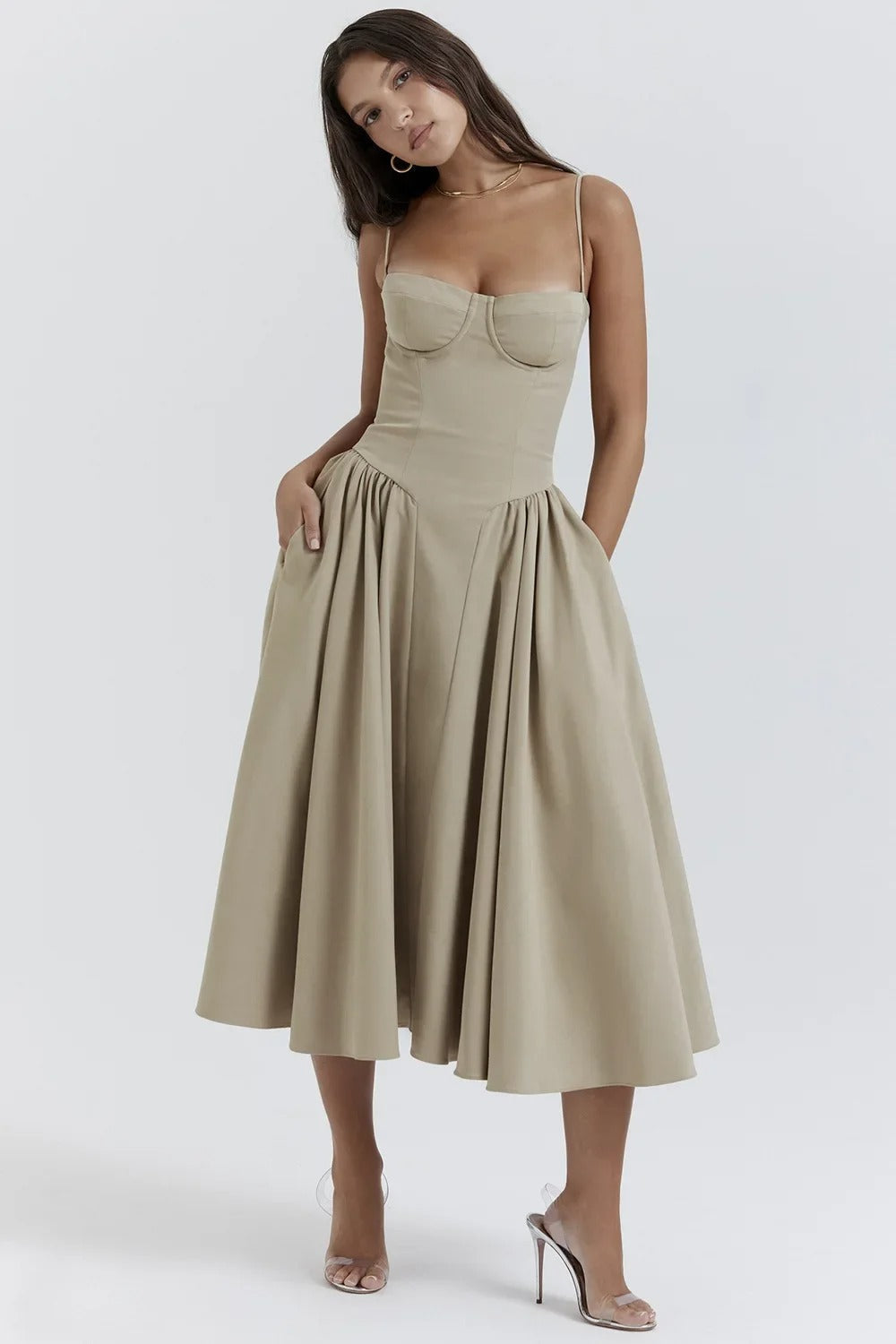 Elara | Vestido de tirantes con corsé