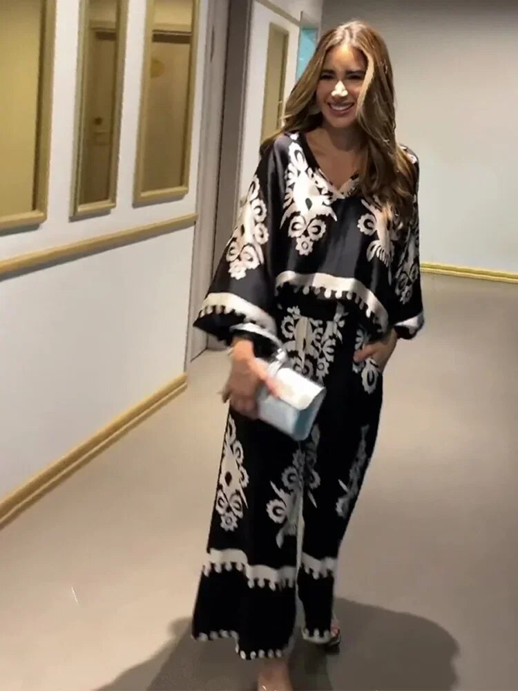 PANTALONES IRREGULARES LILA – TRAJE