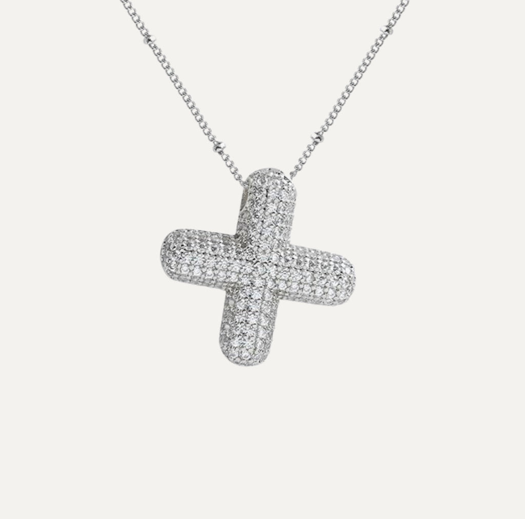 Savannah | Collar con Letra Burbuja en Diamante
