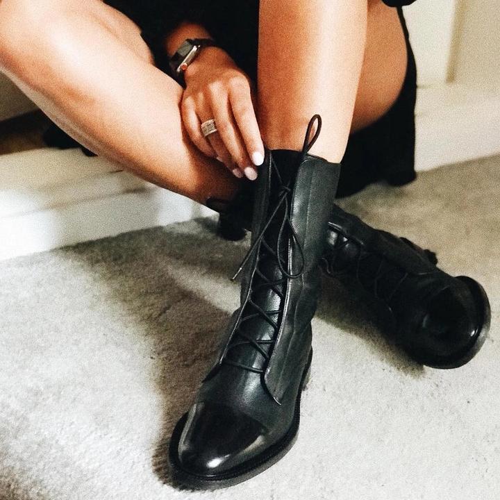 Isabella™ - Elegantes Botines de Tacón en Piel Vegana