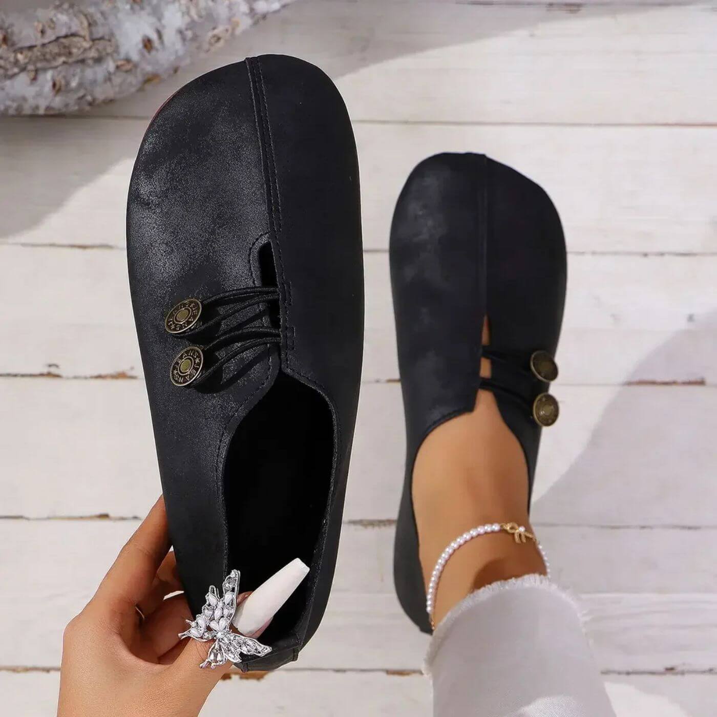 Ingrid – Zapatos ortopédicos cómodos y adaptables