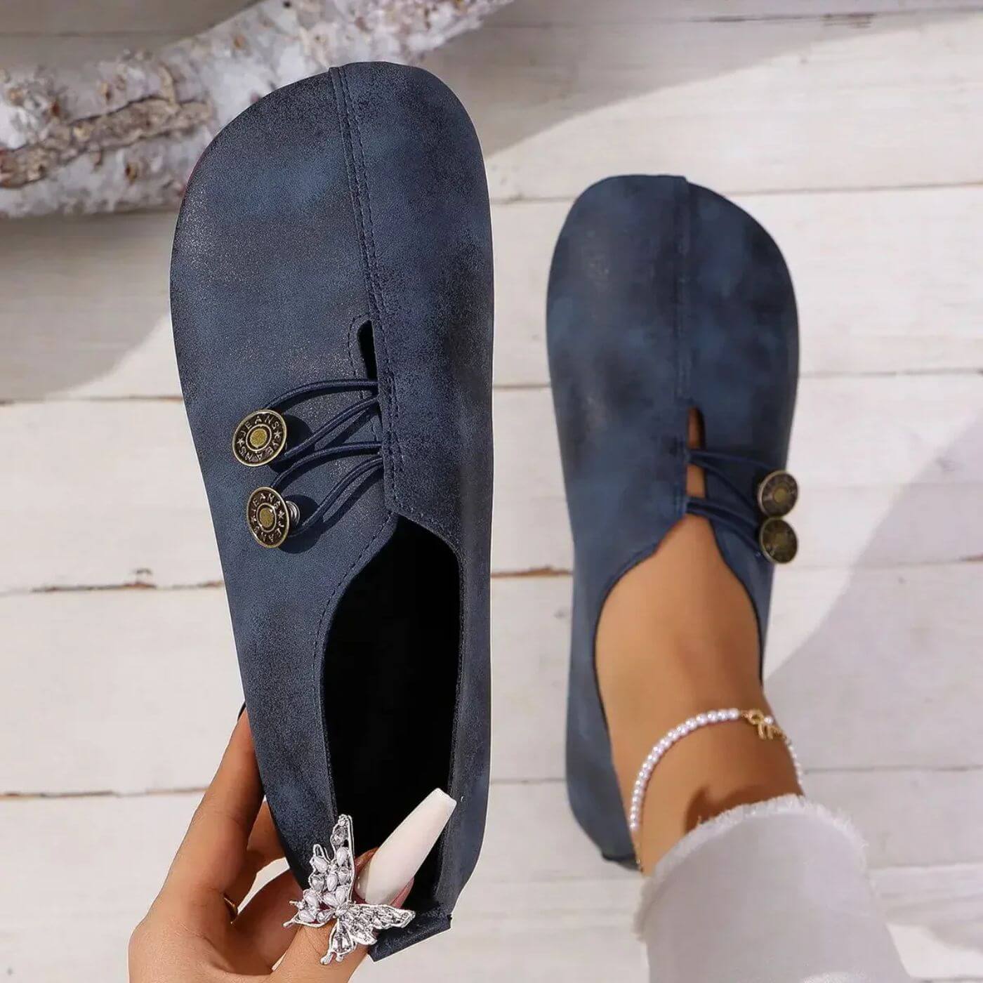Ingrid – Zapatos ortopédicos cómodos y adaptables