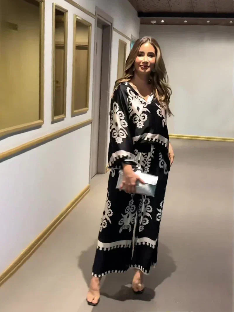 PANTALONES IRREGULARES LILA – TRAJE