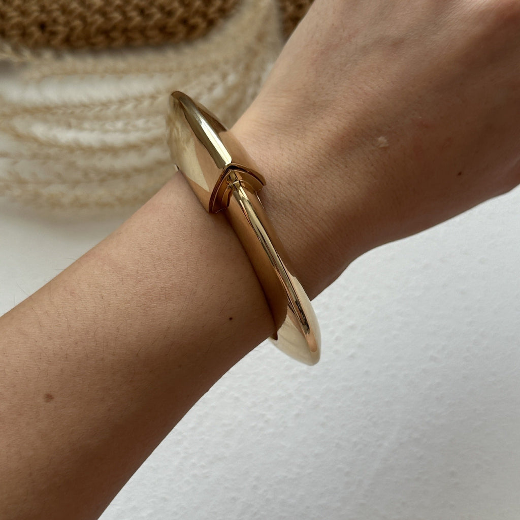 Ensley | Pulsera de Lujo Irregular