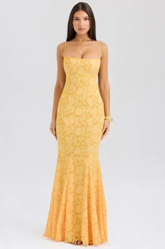 Maura Maxi Ajustada