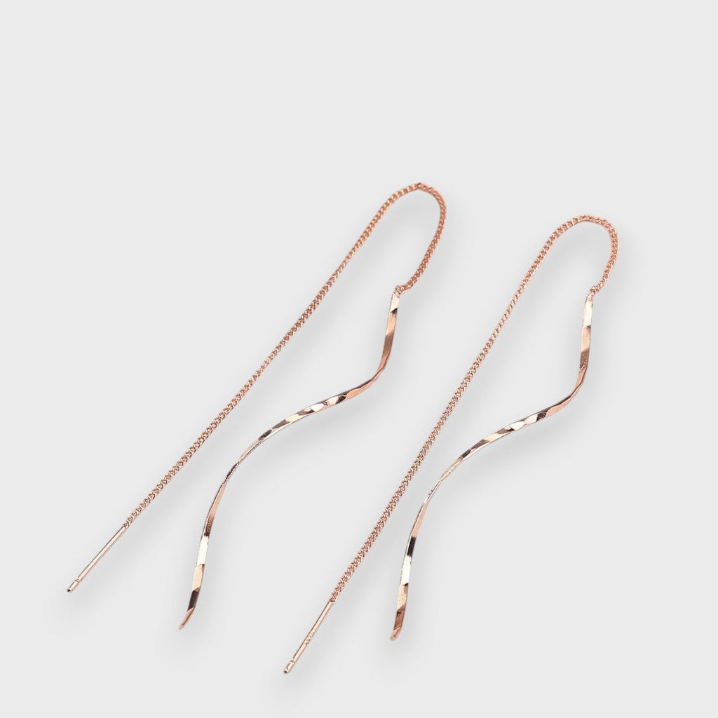 Elwira – Pendientes largos con forma de onda