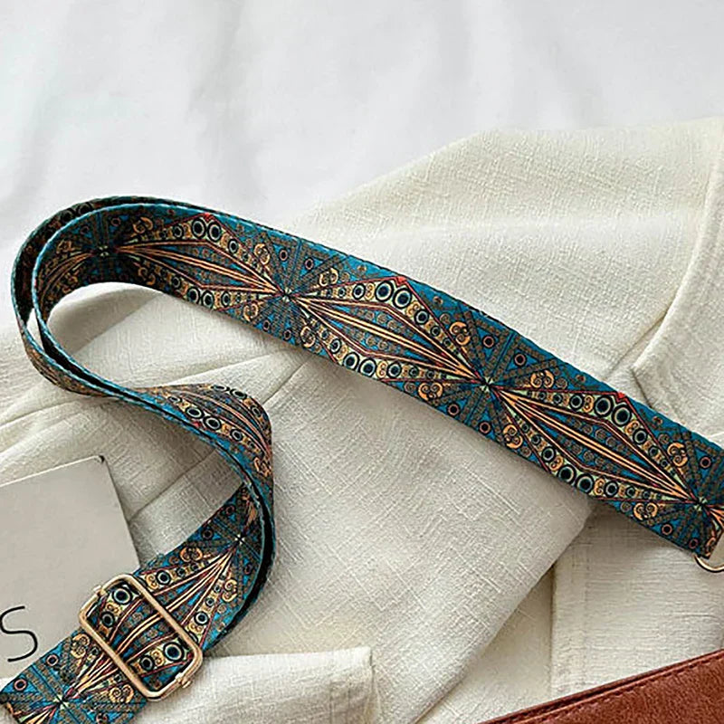 Embjørg | Bolso de Hombro Clásico con Correa Ajustable y Patrón