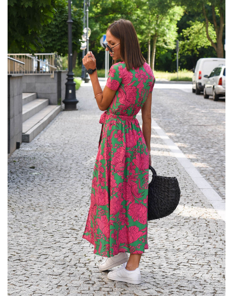 Paloma | Elegante vestido con cuello de pico