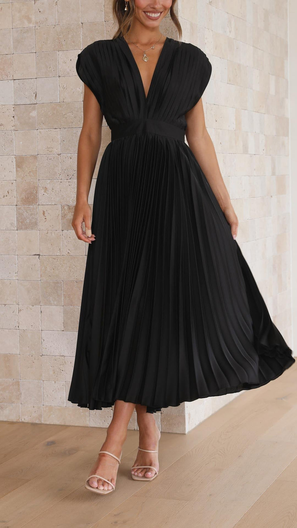Violeta | Elegante vestido plisado