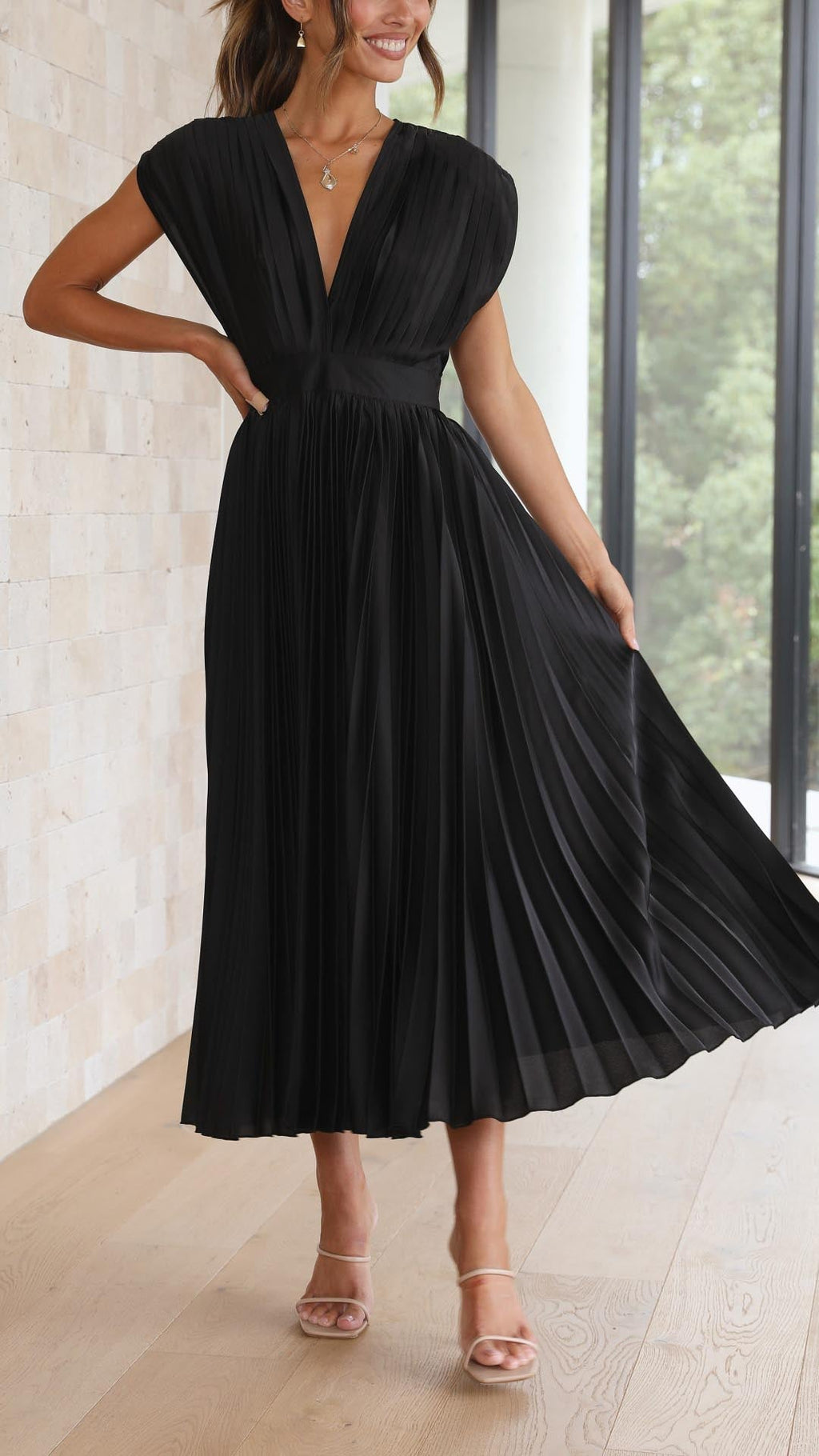 Violeta | Elegante vestido plisado