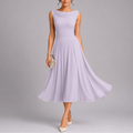 Vestido midi elegante de mujer plisado con escote drapeado
