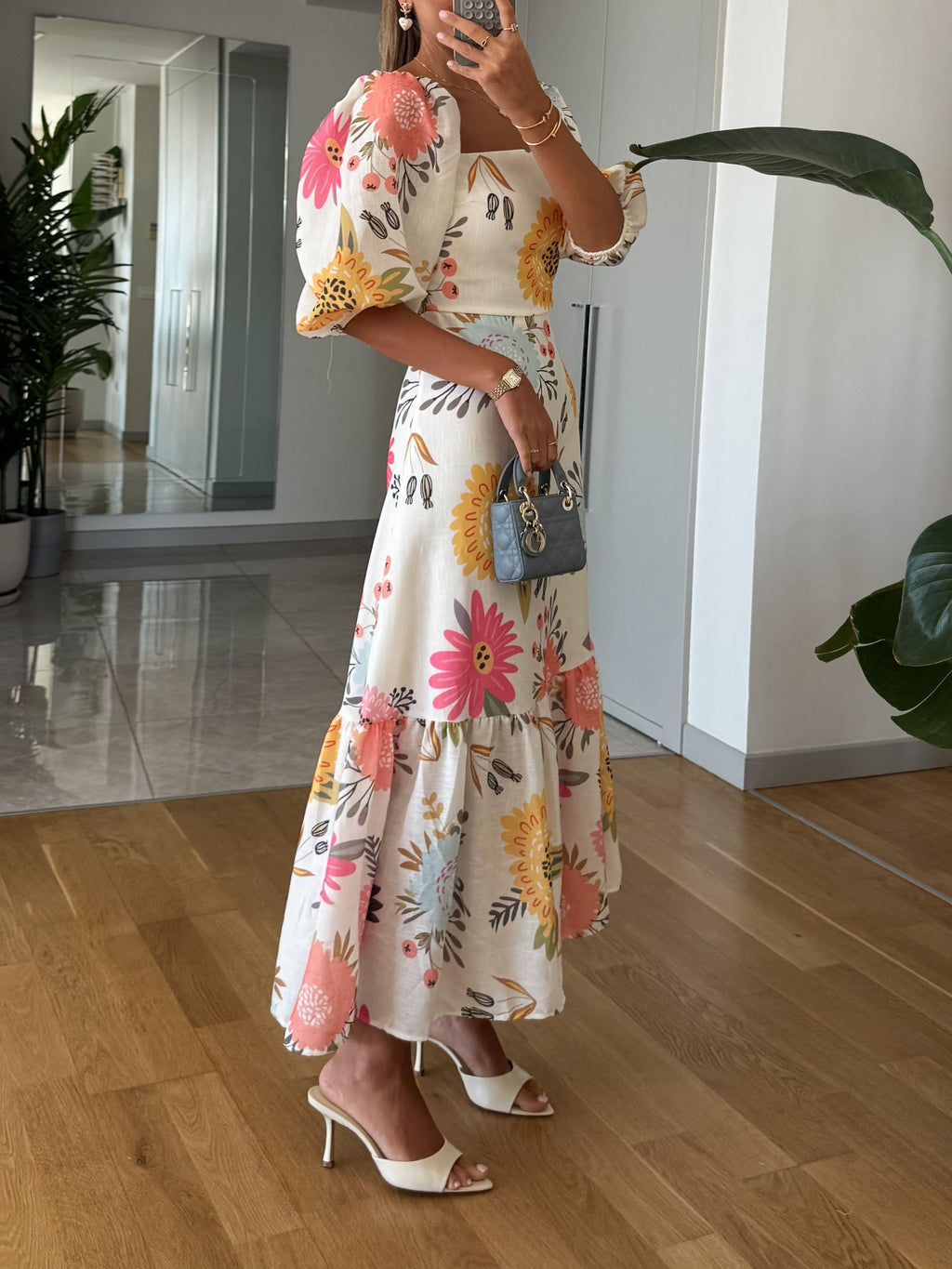 CAMILLE – VESTIDO CON MANGAS VOLANTES ELEGANTE EN FLORAL