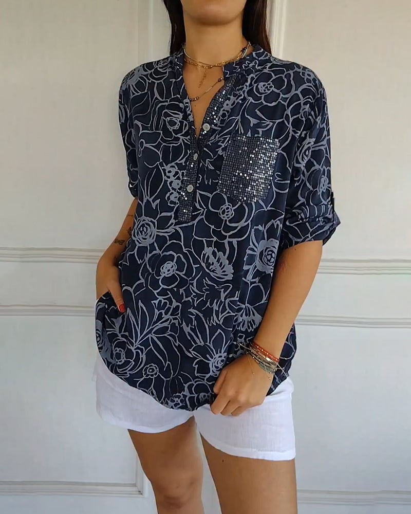 Blusa Estampada Abotonada con Cuello en V