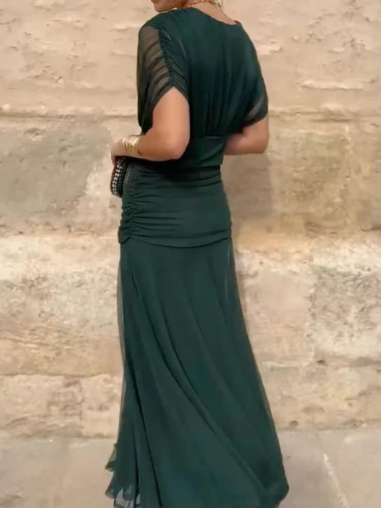 Vestido largo floral de mujer para invitadas de boda con escote de hombros descubiertos y cintura fruncida