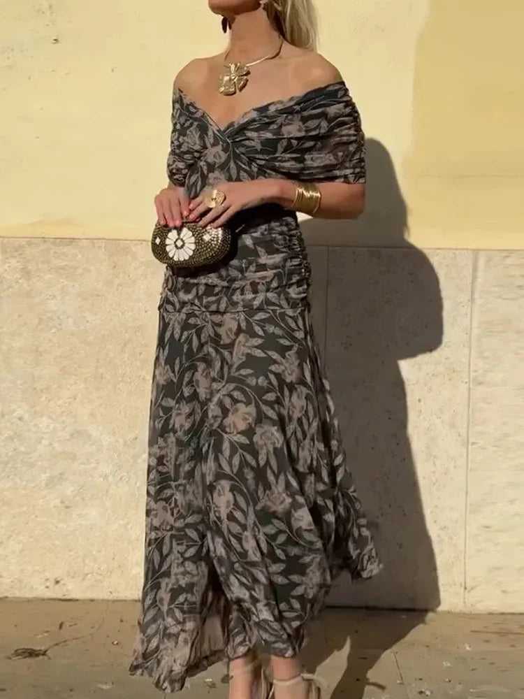 Vestido largo floral de mujer para invitadas de boda con escote de hombros descubiertos y cintura fruncida