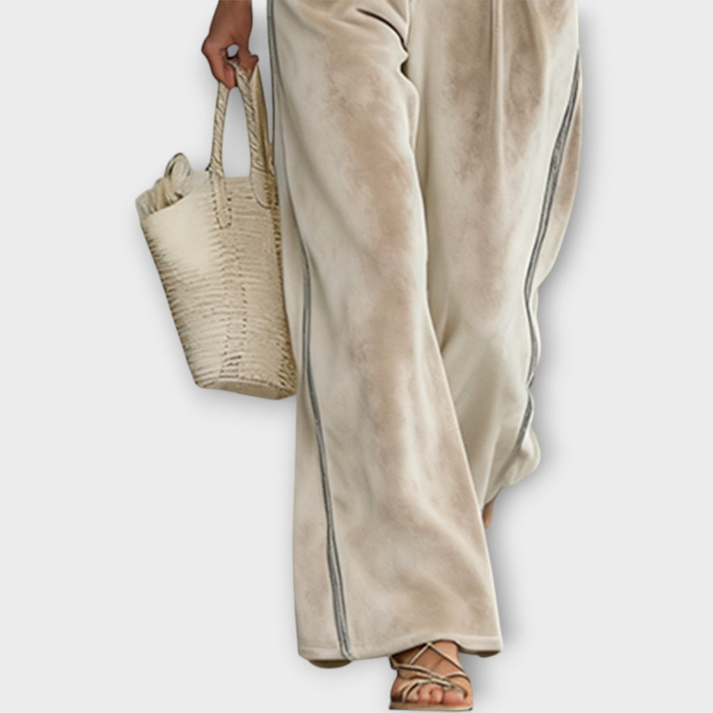 Conjunto de Top de Punto con Borde en Contraste y Pantalones Lounge de Velour