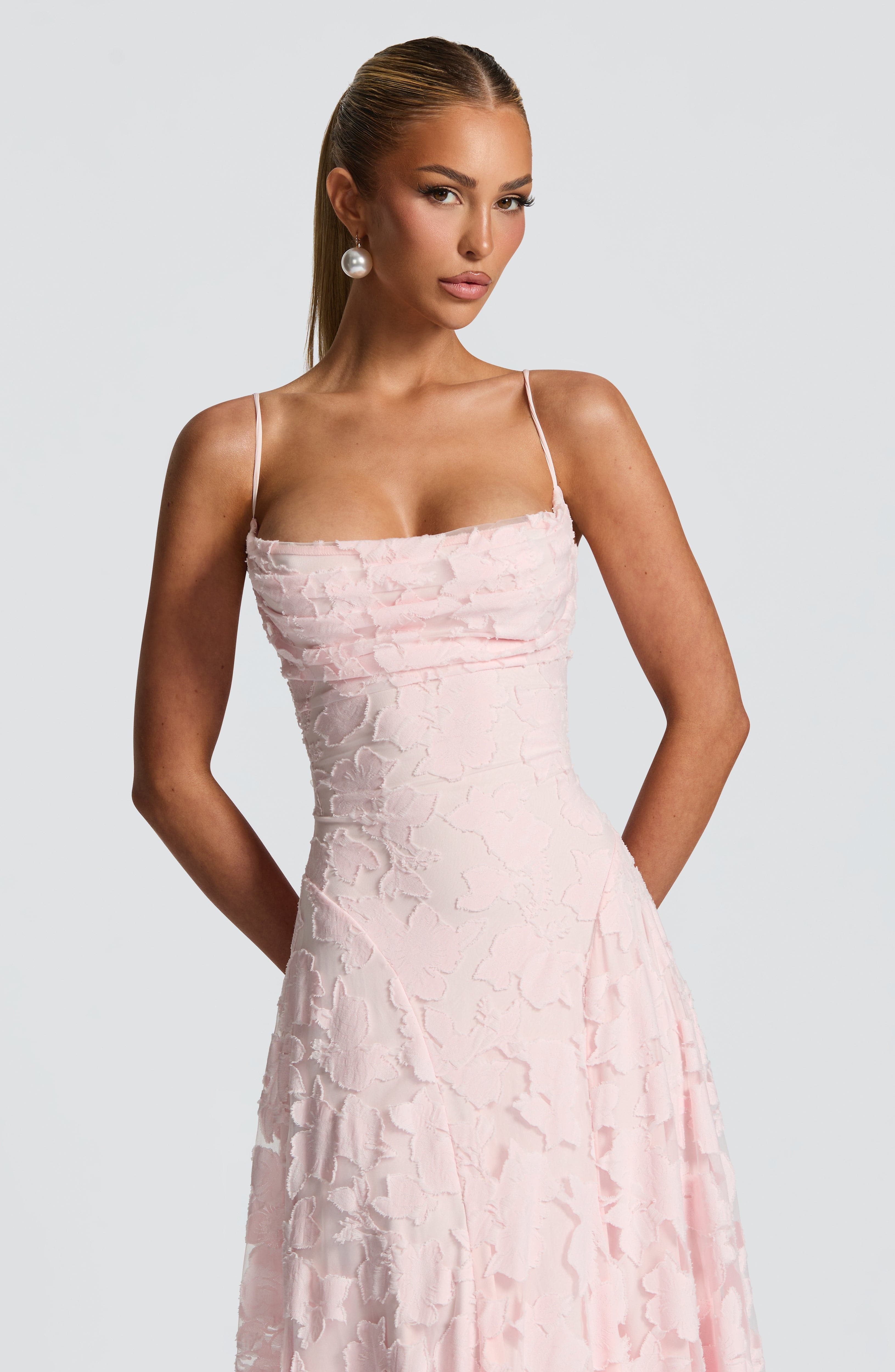 Lucina | Vestido Maxi de Elegancia Refinada