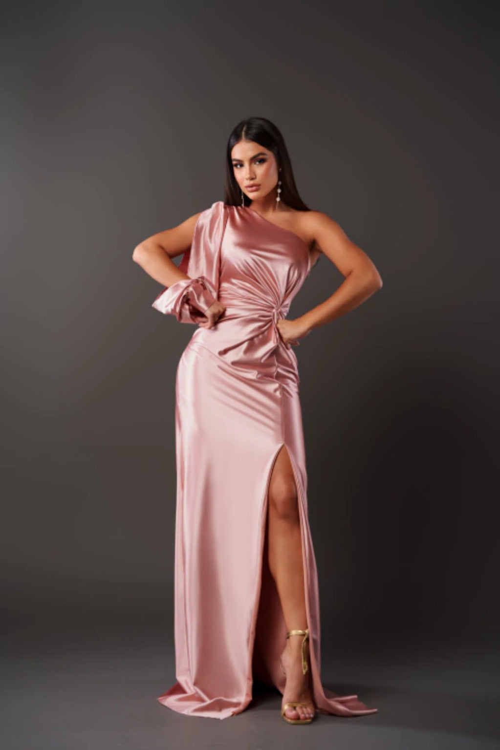 Isabelle - Vestido Elegante con Finesse