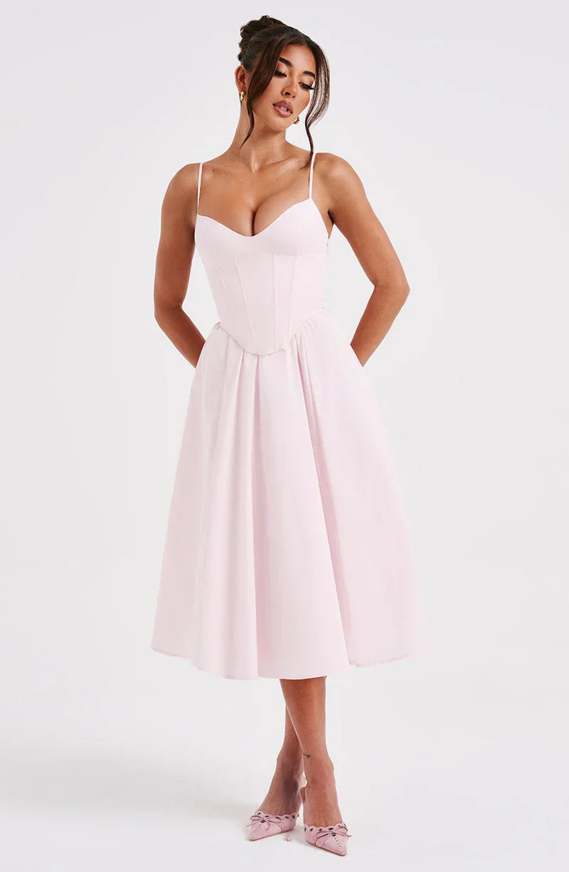 Maya | Vestido Midi Acampanado