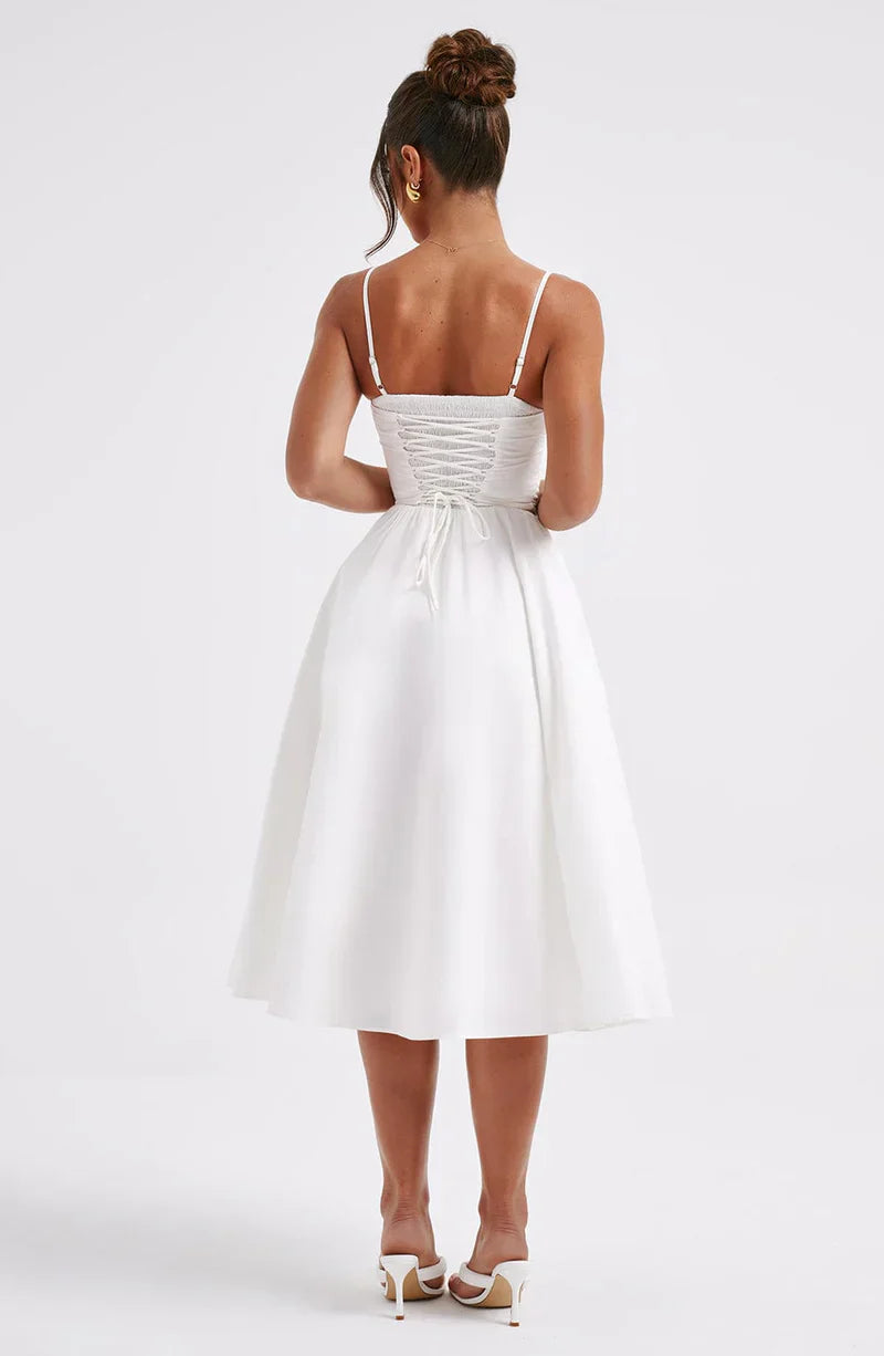 Maya | Vestido Midi Acampanado