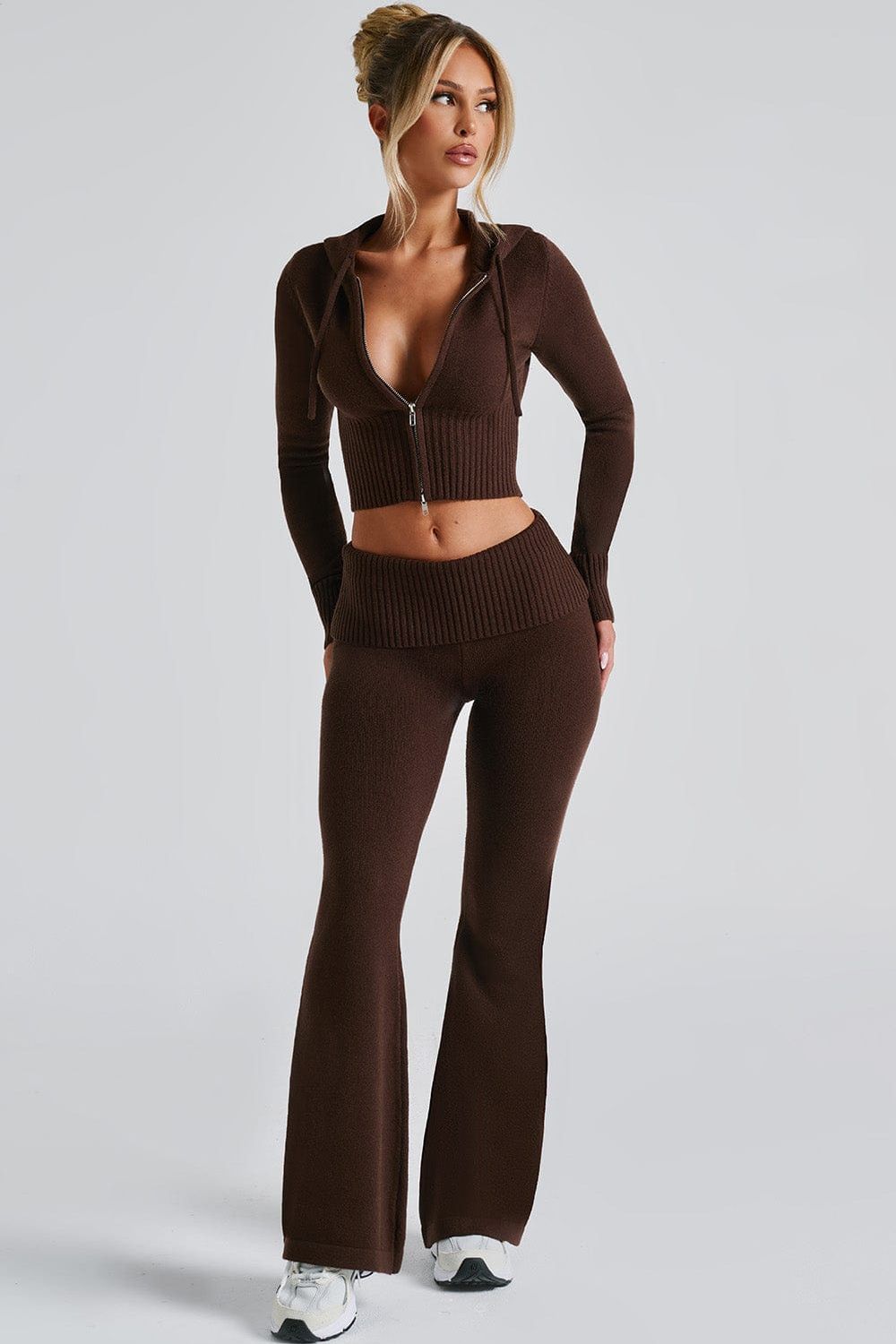 Amber Conjunto Lounge
