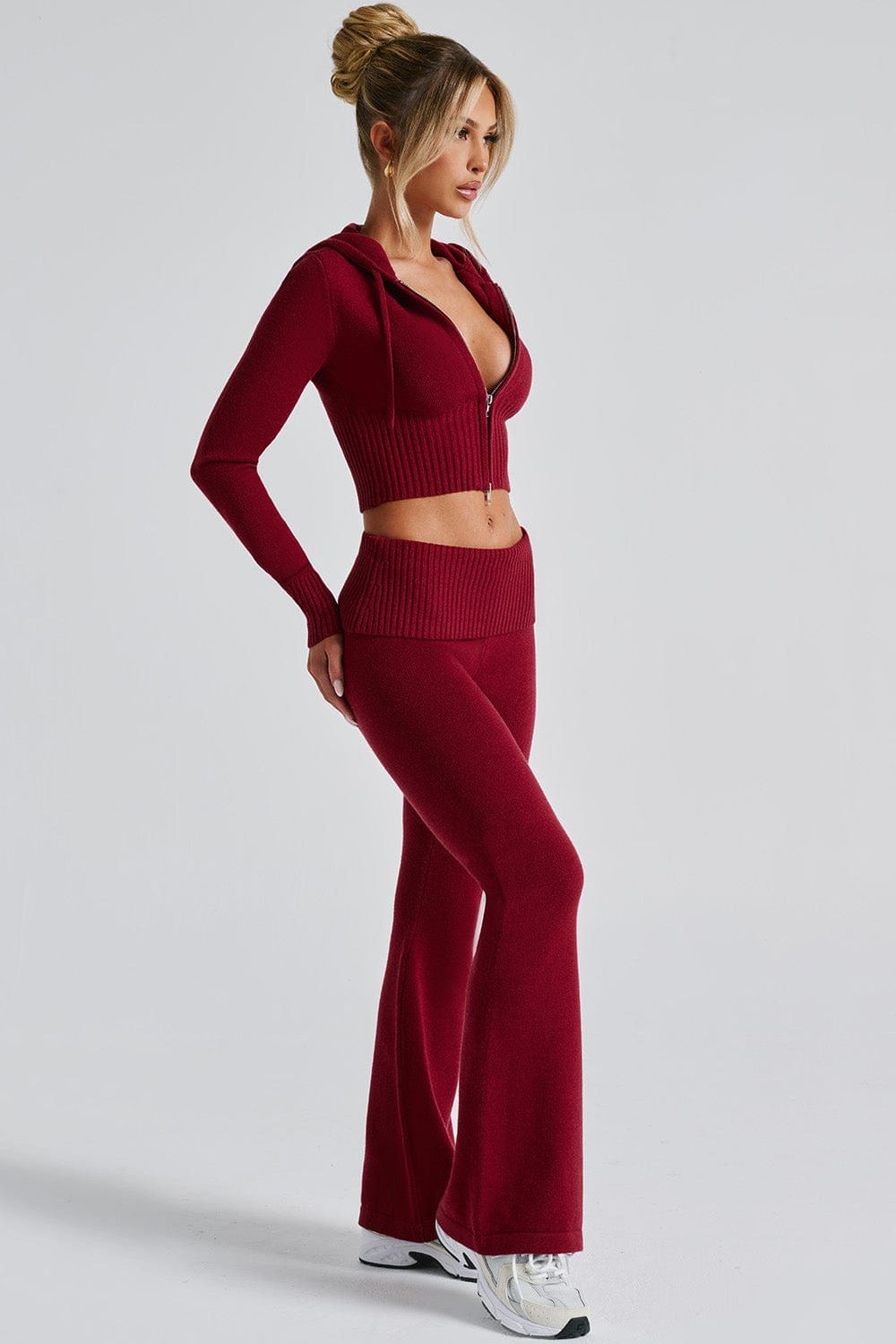 Amber Conjunto Lounge