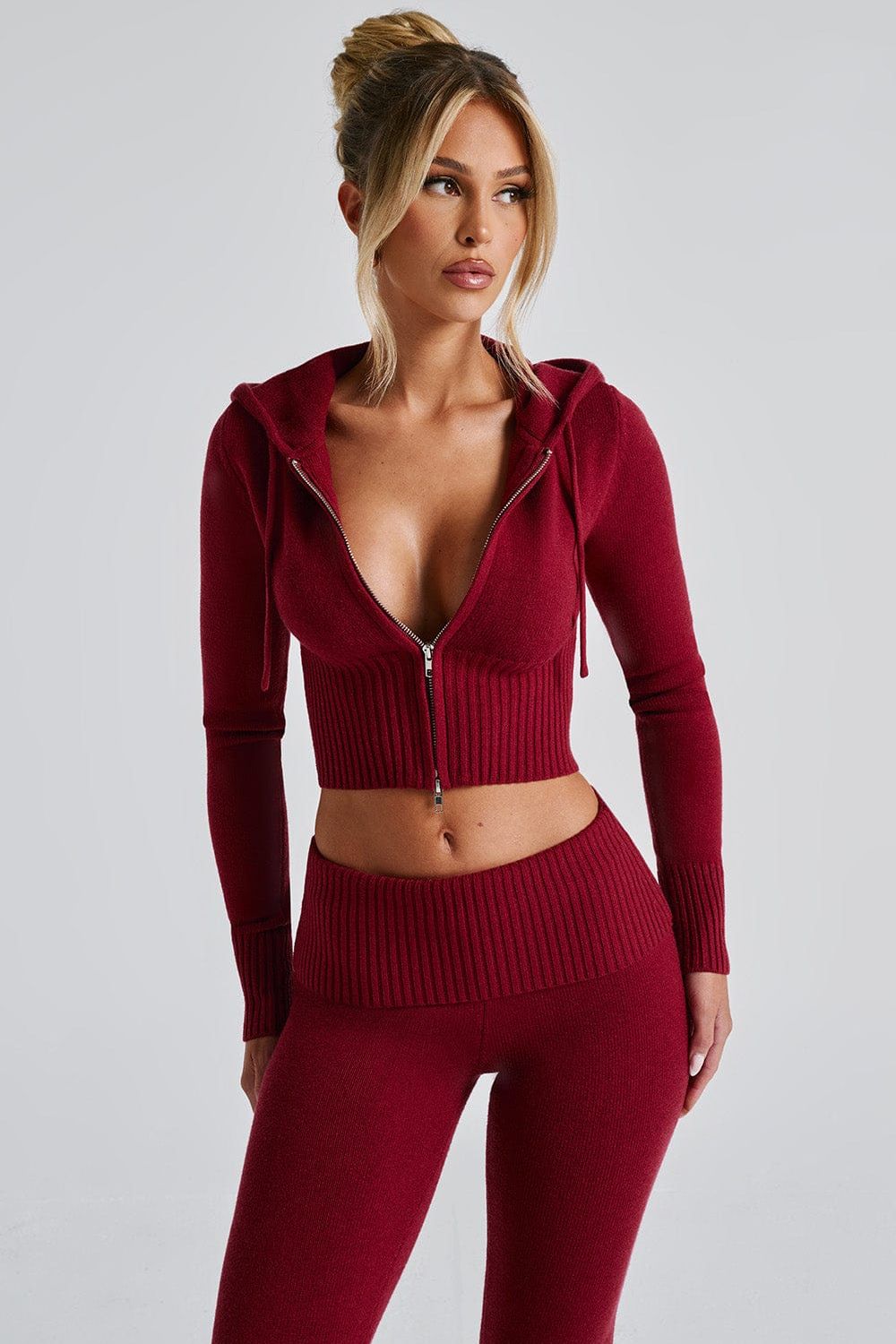 Amber Conjunto Lounge