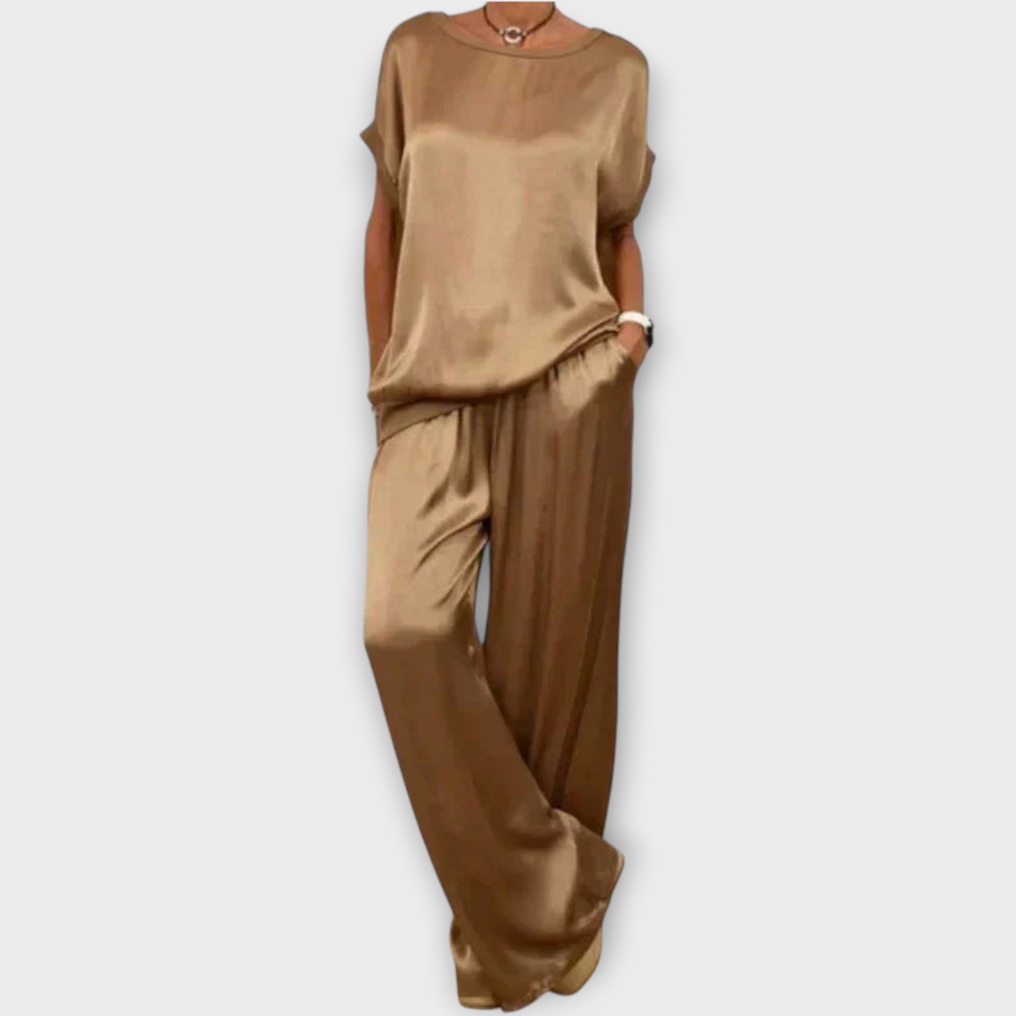 Conjunto de Dos Piezas de Satén Luxe